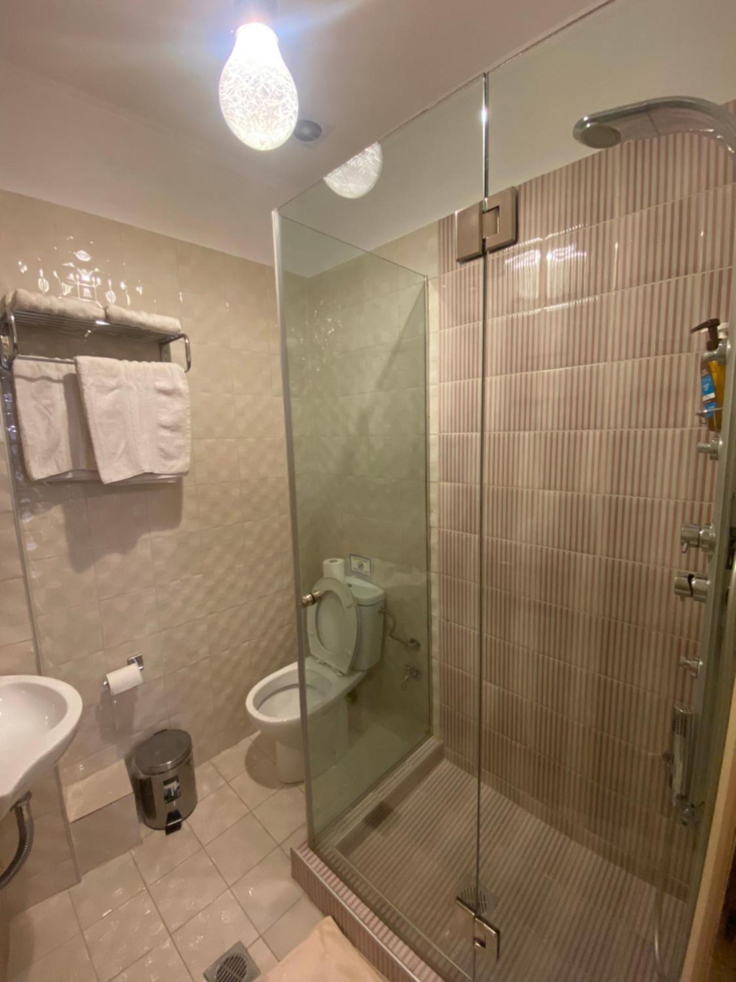 Le Bijou Luxury Rooms & Suites Бер Екстериор снимка