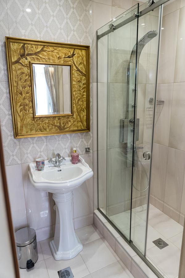 Le Bijou Luxury Rooms & Suites Бер Екстериор снимка
