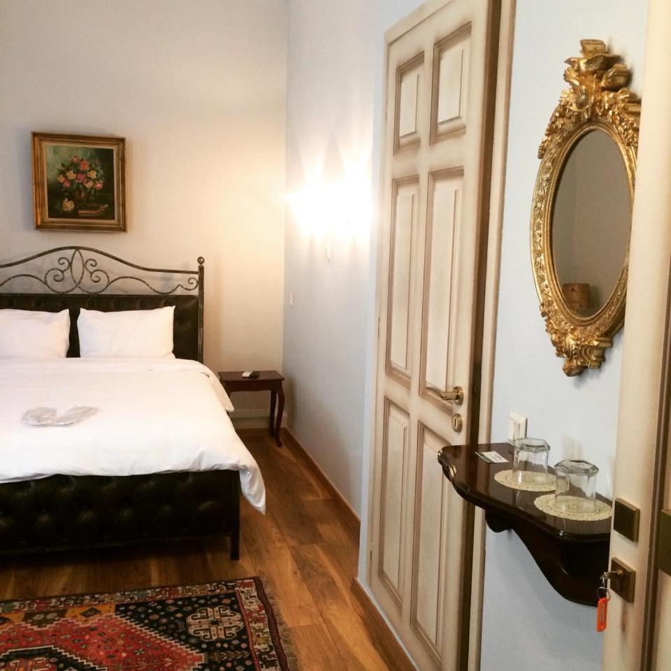 Le Bijou Luxury Rooms & Suites Бер Екстериор снимка